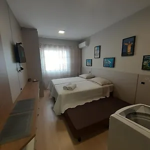 Kitnet Moderna E Confortavel Apartamento